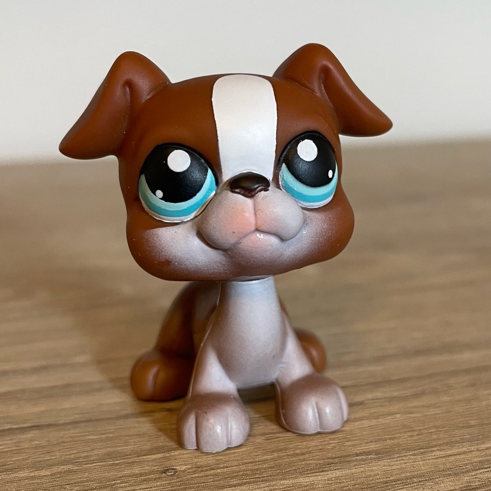2005 Littlest Pet Shop Boxer Dog